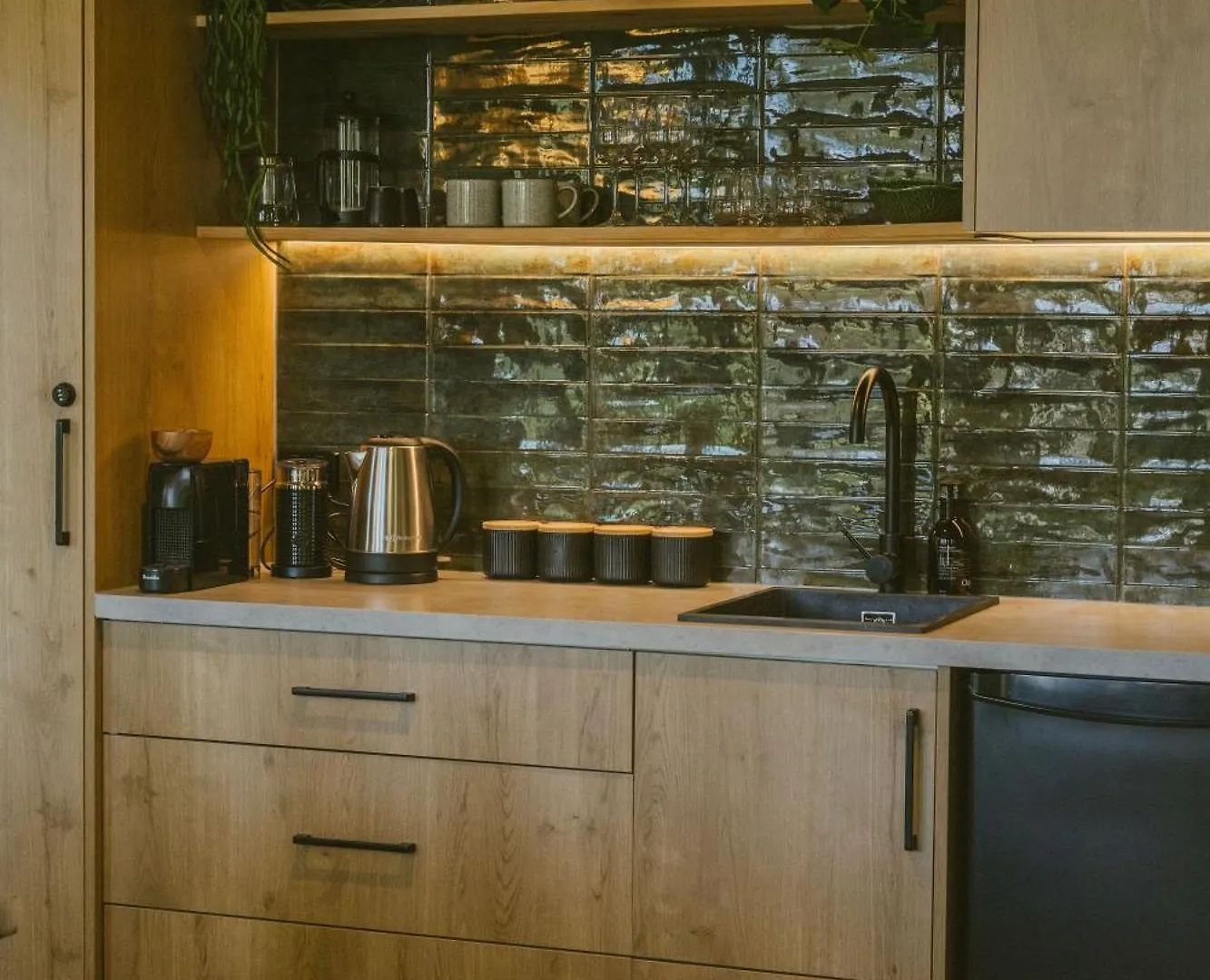 The Bird'S Nest - Secluded Getaway! Apartment Christchurch