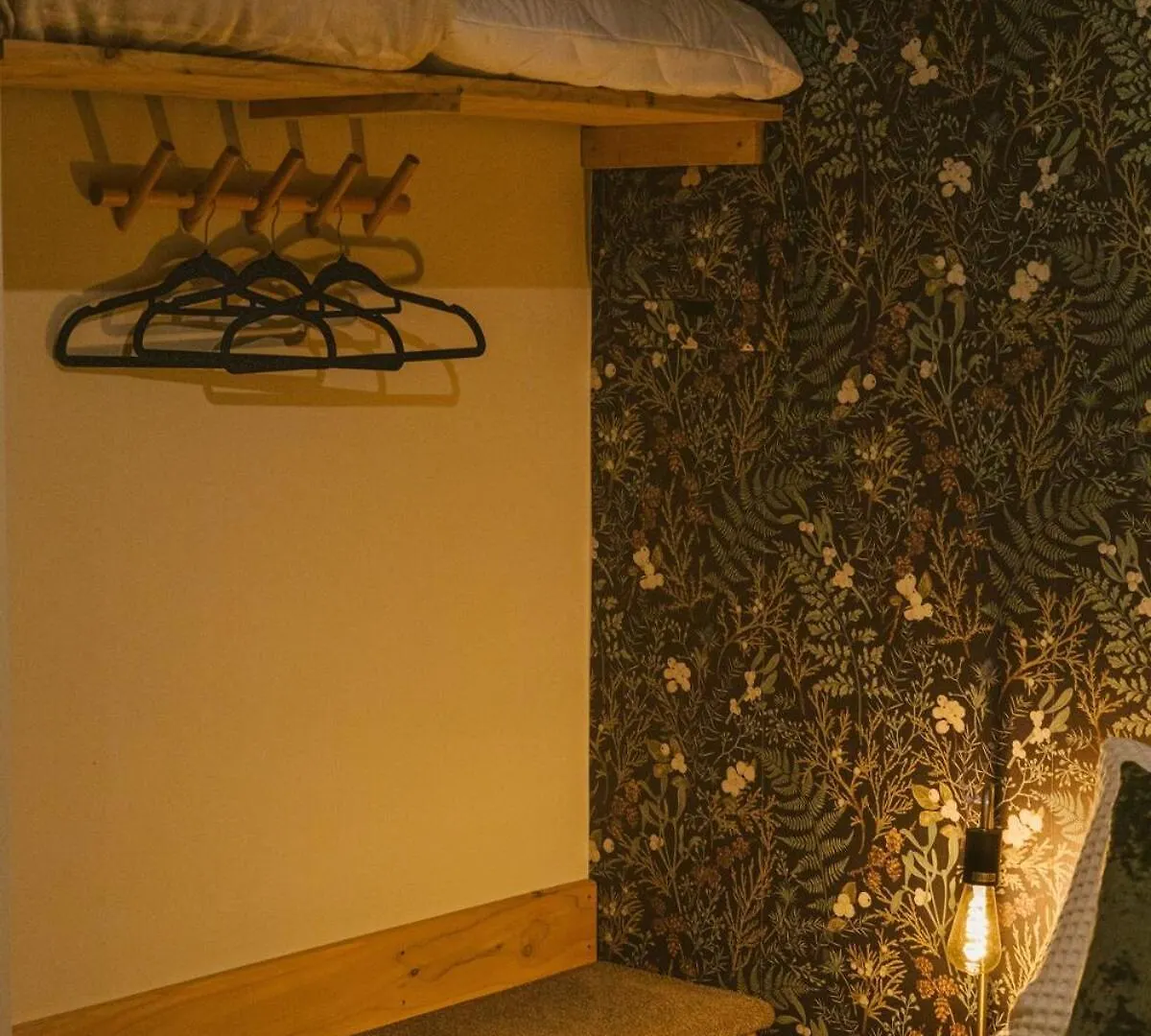 The Bird'S Nest - Secluded Getaway! Apartment Christchurch