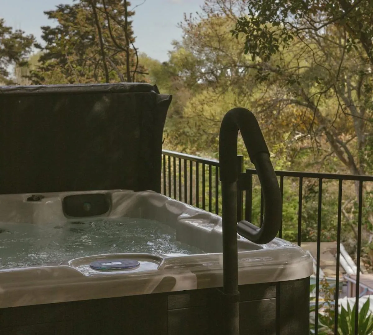 The Bird'S Nest - Secluded Getaway! Apartment Christchurch